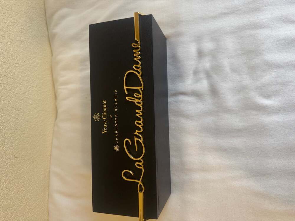 Veuve Clicquot x Charlotte Olympia La Grande Dame Limited Edition Gift Box-Empty